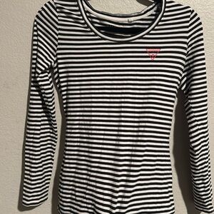 Guess medium long sleeve stripped top